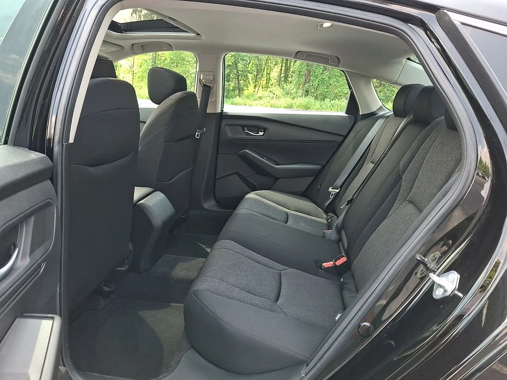 2023 Honda Accord EX - Photo 10