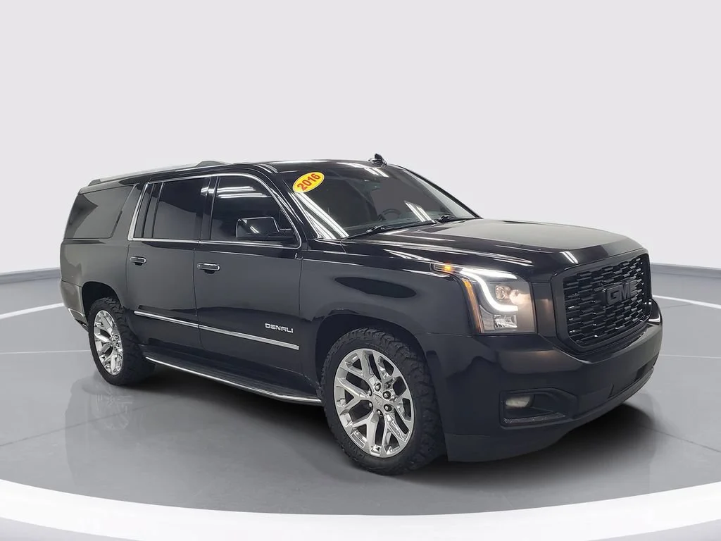 Used 2016 GMC Yukon XL Denali with VIN 1GKS2HKJ0GR354229 for sale in Saginaw, MI