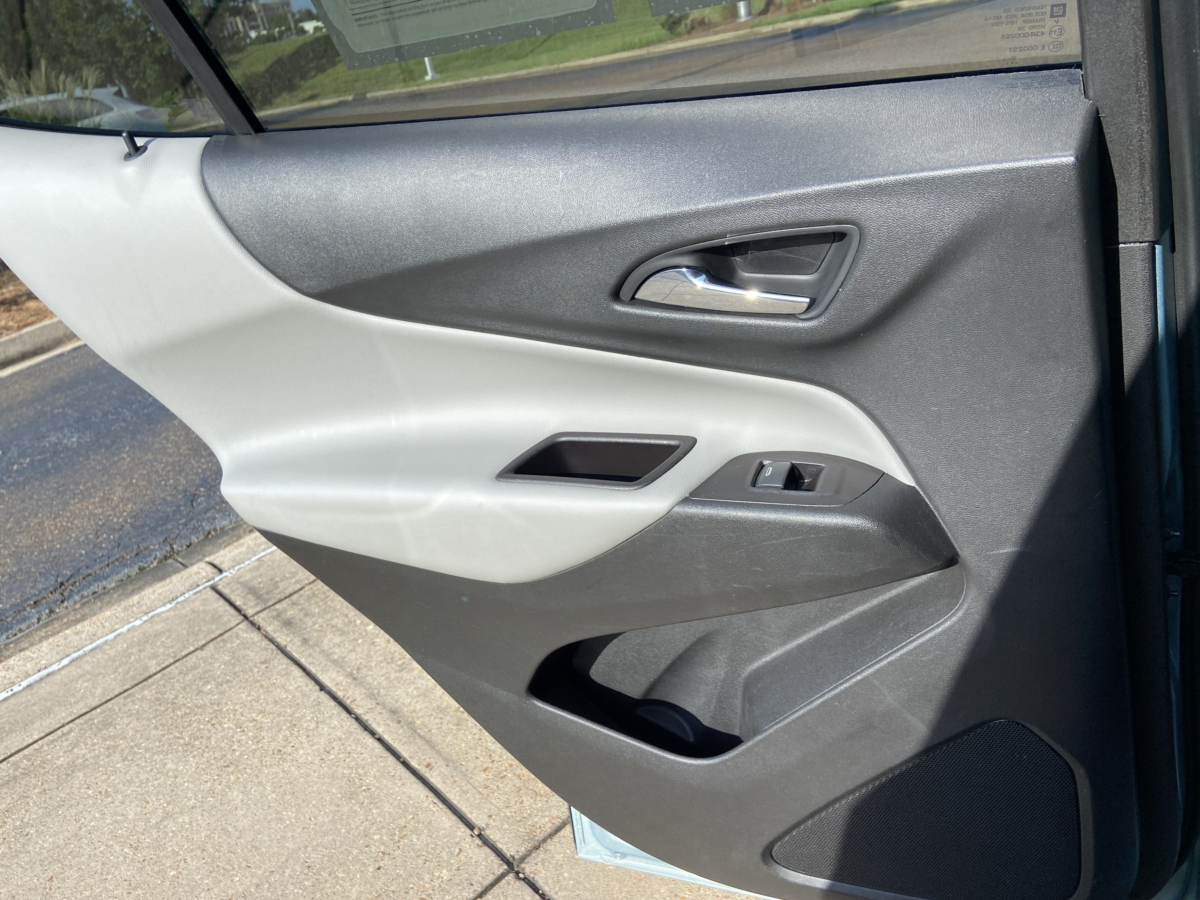 Used 2022 Seaglass Blue Metallic Chevrolet LT image 51
