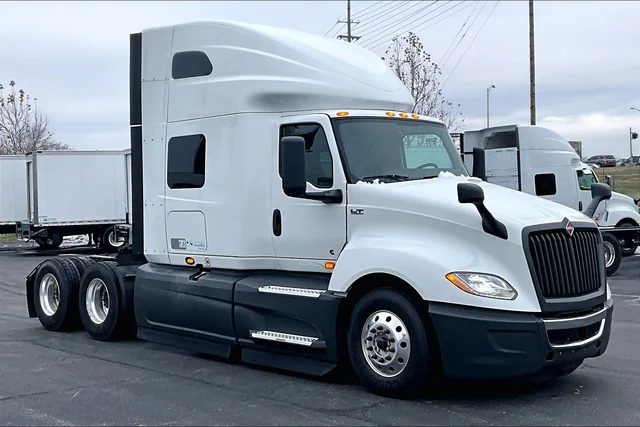 2022 International LT625 6x4 
