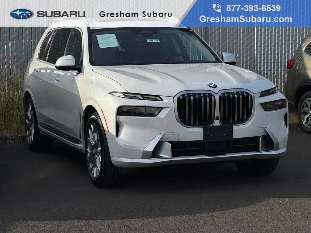 Used 2023 White Metallic BMW xDrive40i image 1