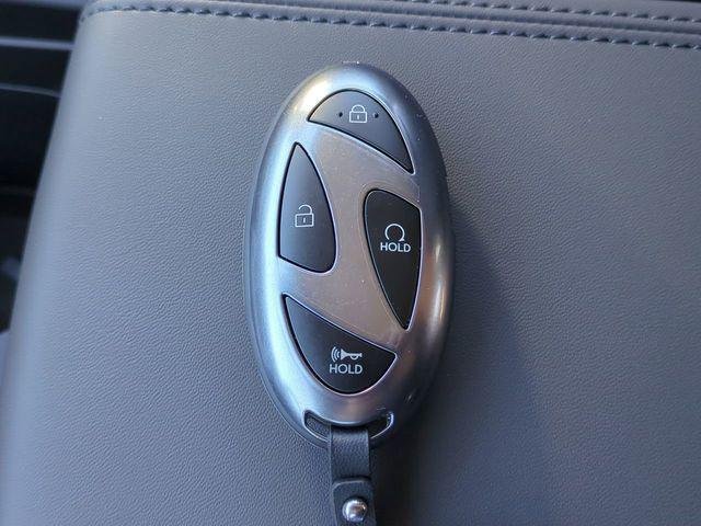 New 2026 Silver Hyundai SE image 25