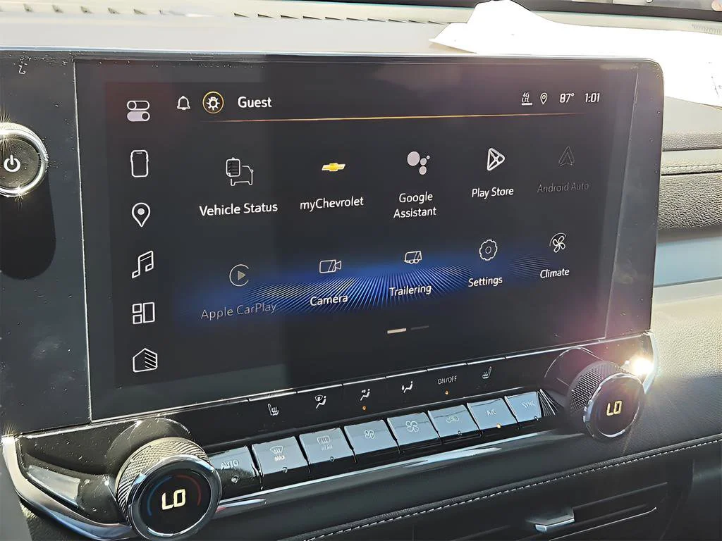 2026 Chevrolet Colorado LT - Photo 11
