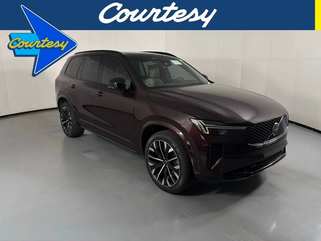 2026 Volvo XC90 T8 Recharge Ultra Dark 4WD's photo