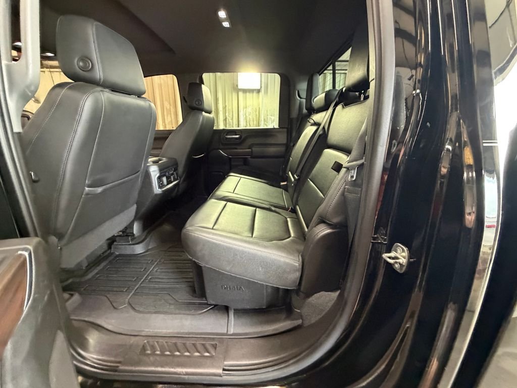 Used 2021 Black GMC SLT image 17