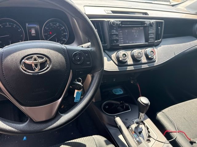 Used 2018 Blue Toyota LE image 13