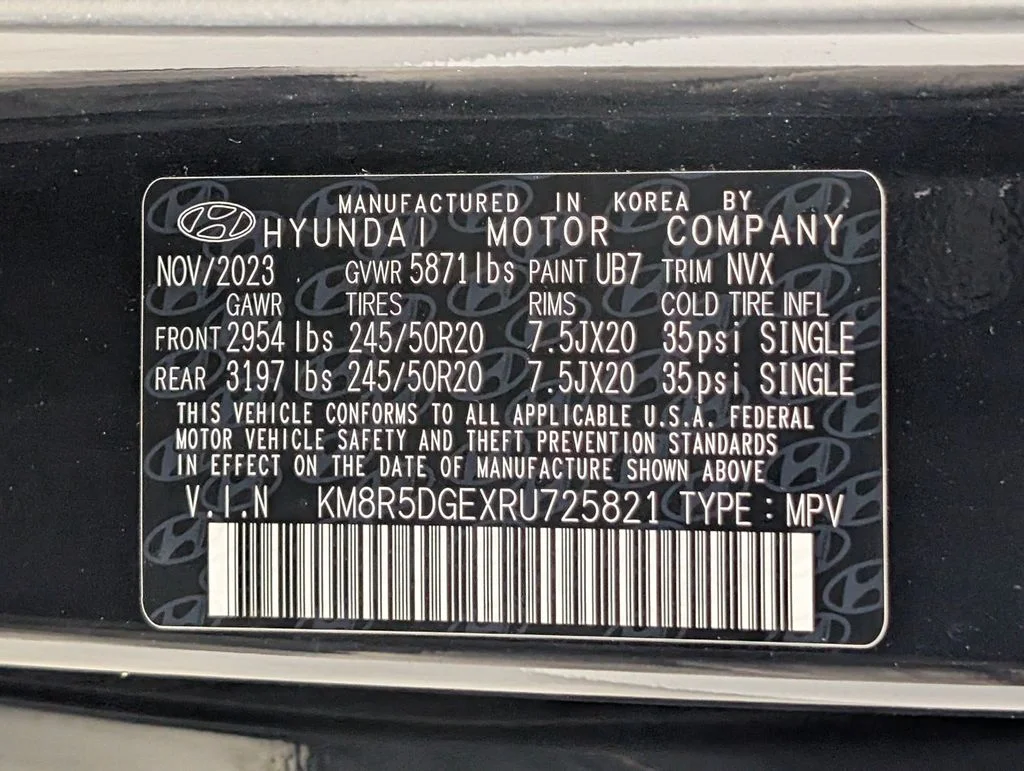Certified Used 2024 Moonlight Cloud Hyundai Limited image 29
