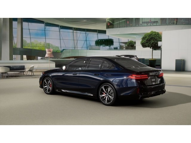 New 2027 Carbon Black Metallic BMW 550e xDrive image 2