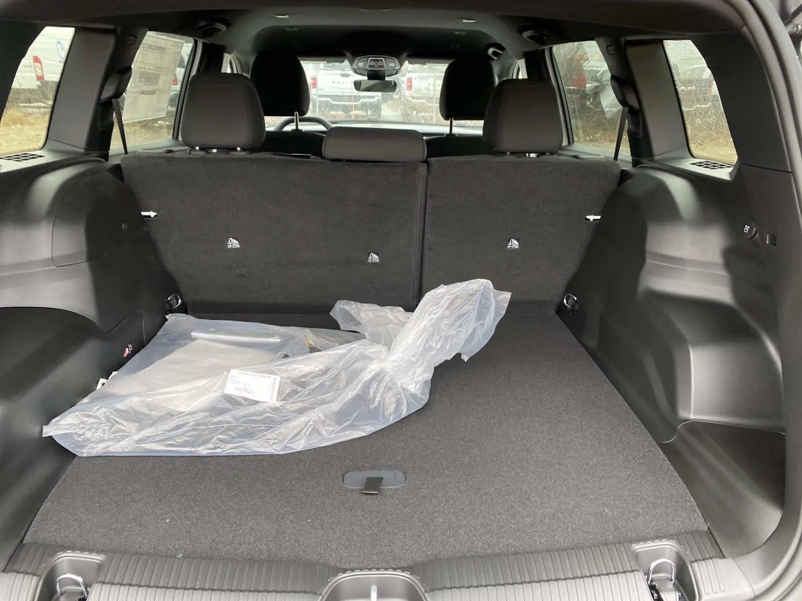 New 2026 Bright White Clear-Coat Exterior Paint Jeep Laredo image 5