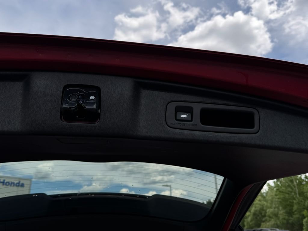 2025 Honda CR-V Sport-L - Photo 14