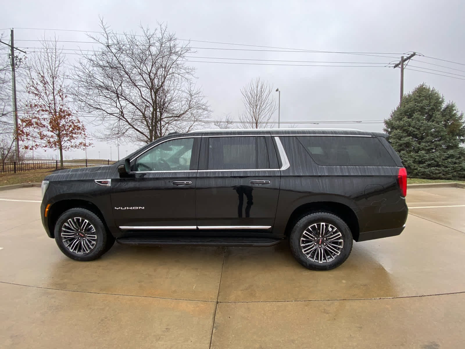 2026 GMC Yukon XL Elevation - Photo 9