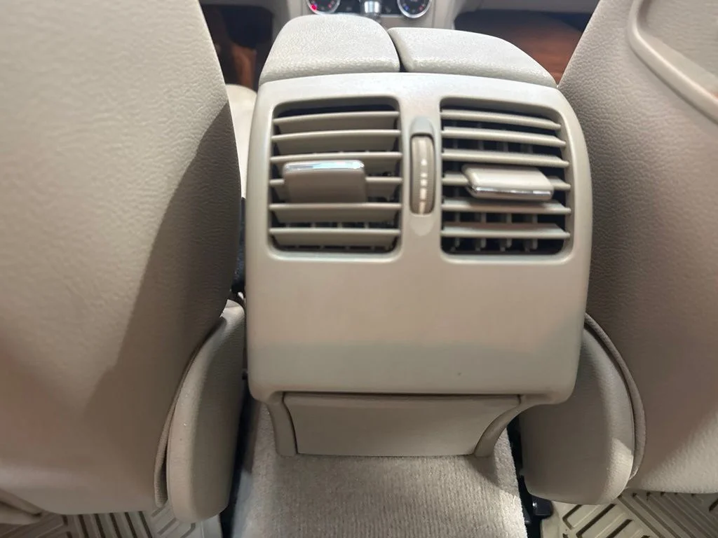 Used 2012 Black Mercedes-Benz C 300 image 14