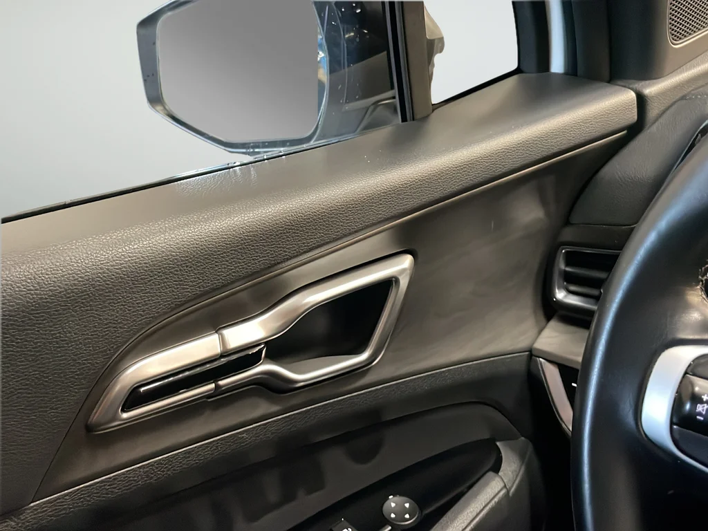 Certified Used 2023 White Kia X-Line image 32