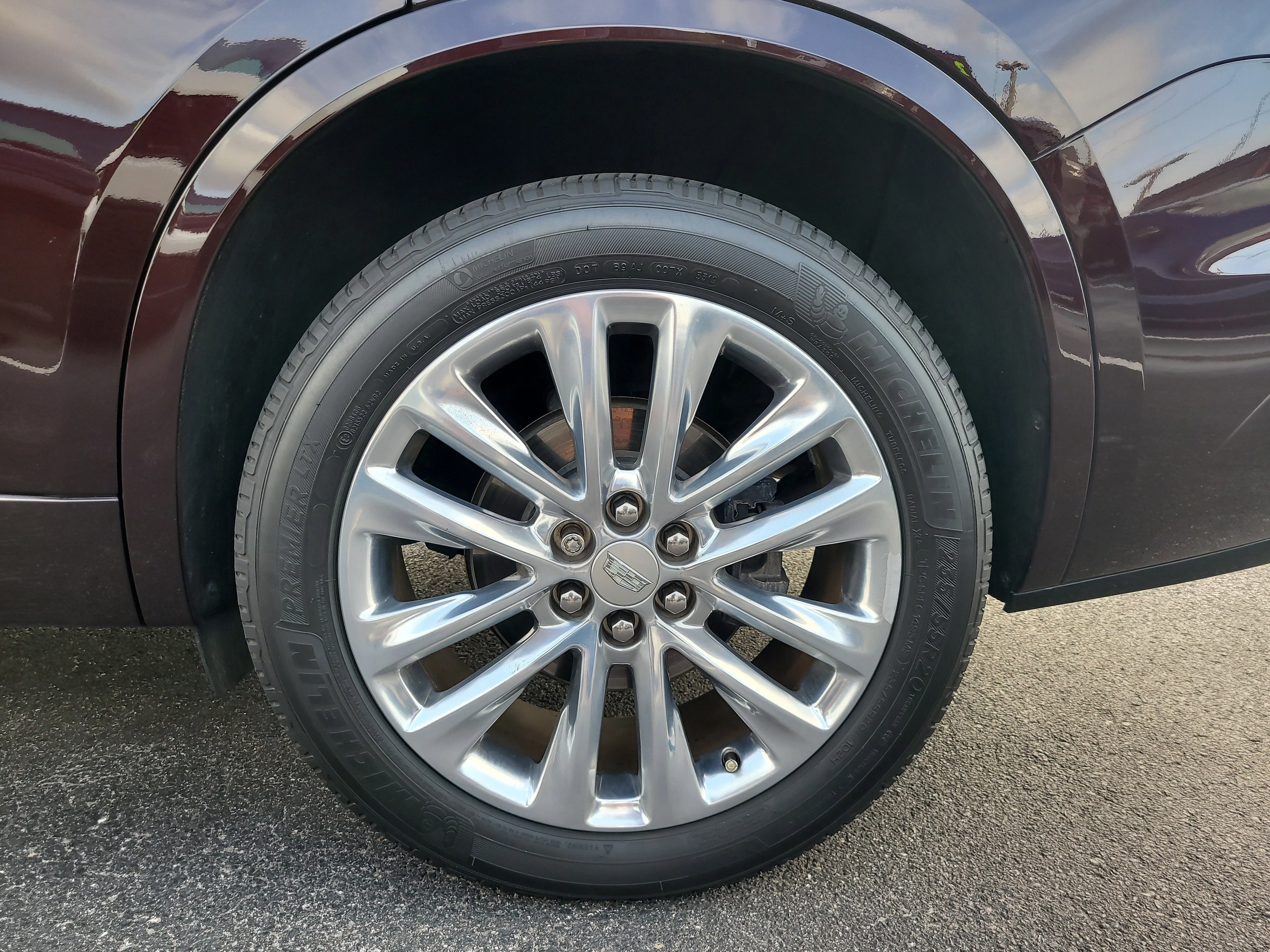 Used 2020 Garnet Metallic Cadillac FWD Premium Luxury image 8
