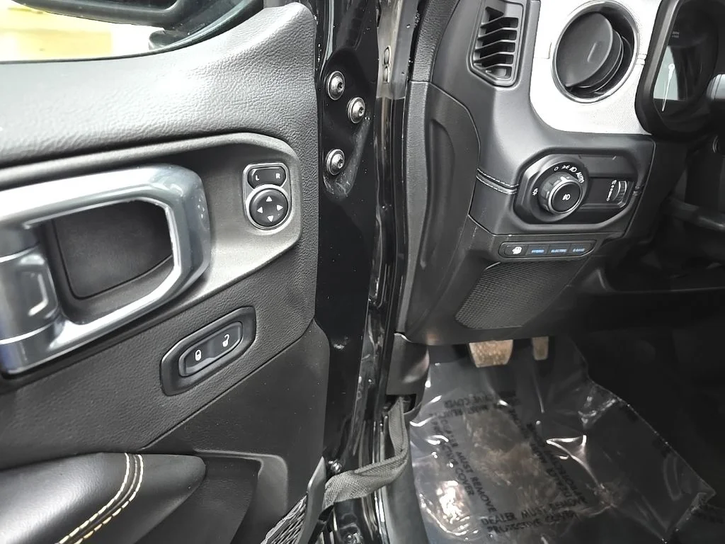 Used 2024 Black Jeep Sahara 4xe image 28