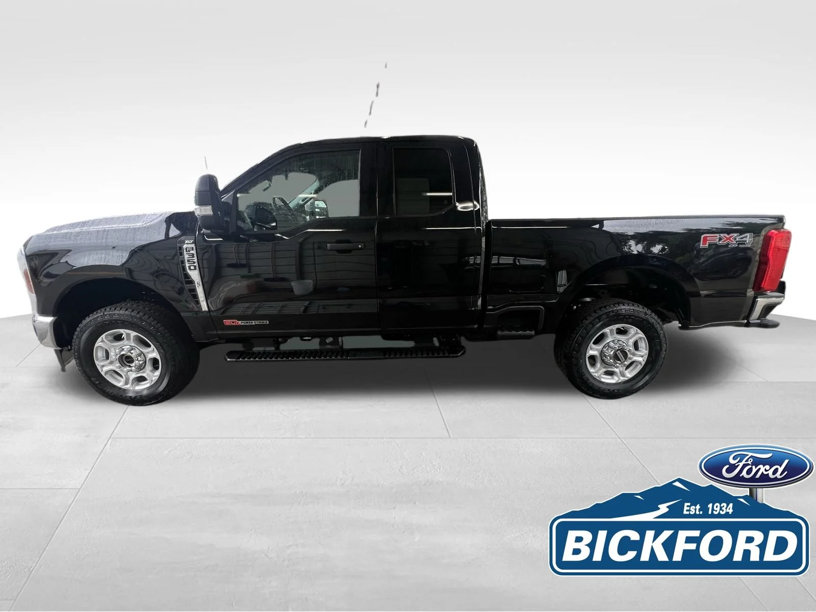New 2026 Black Ford XLT image 9