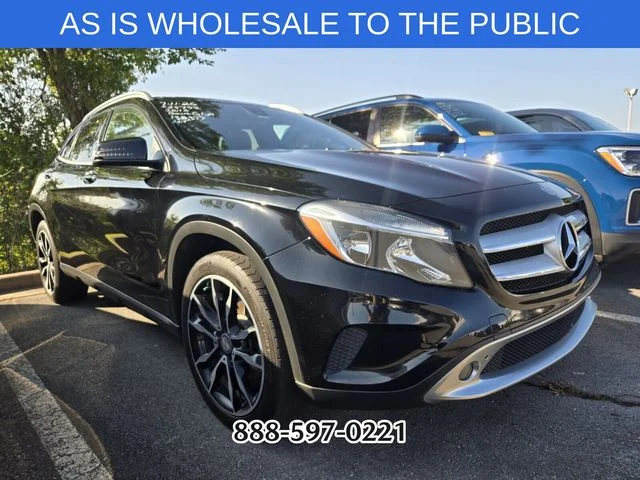Used 2016 Black Mercedes-Benz GLA 250 image 10