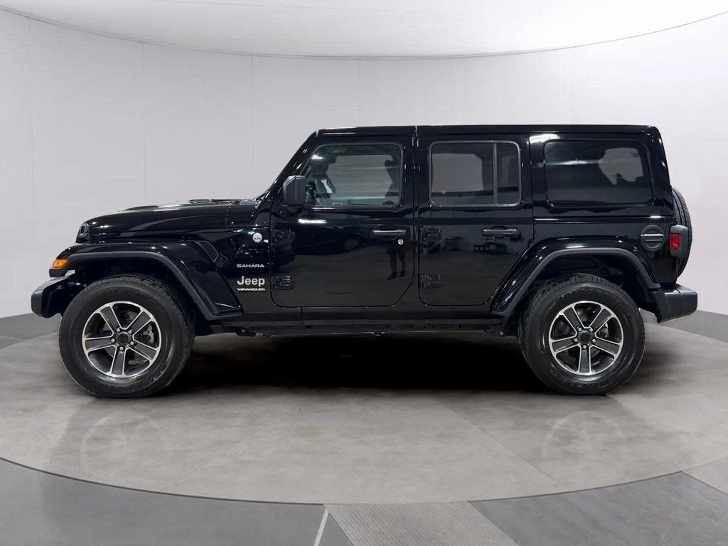 Used 2023 Black Jeep Sahara image 6