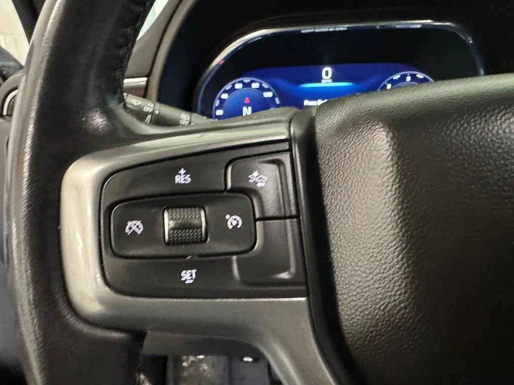 2023 Chevrolet Suburban Z71 - Photo 25