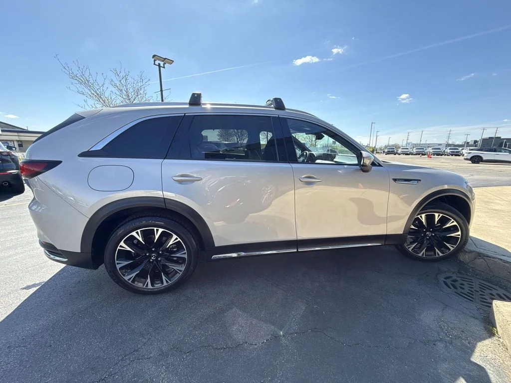 Used 2024 Silver Mazda Premium Plus image 4