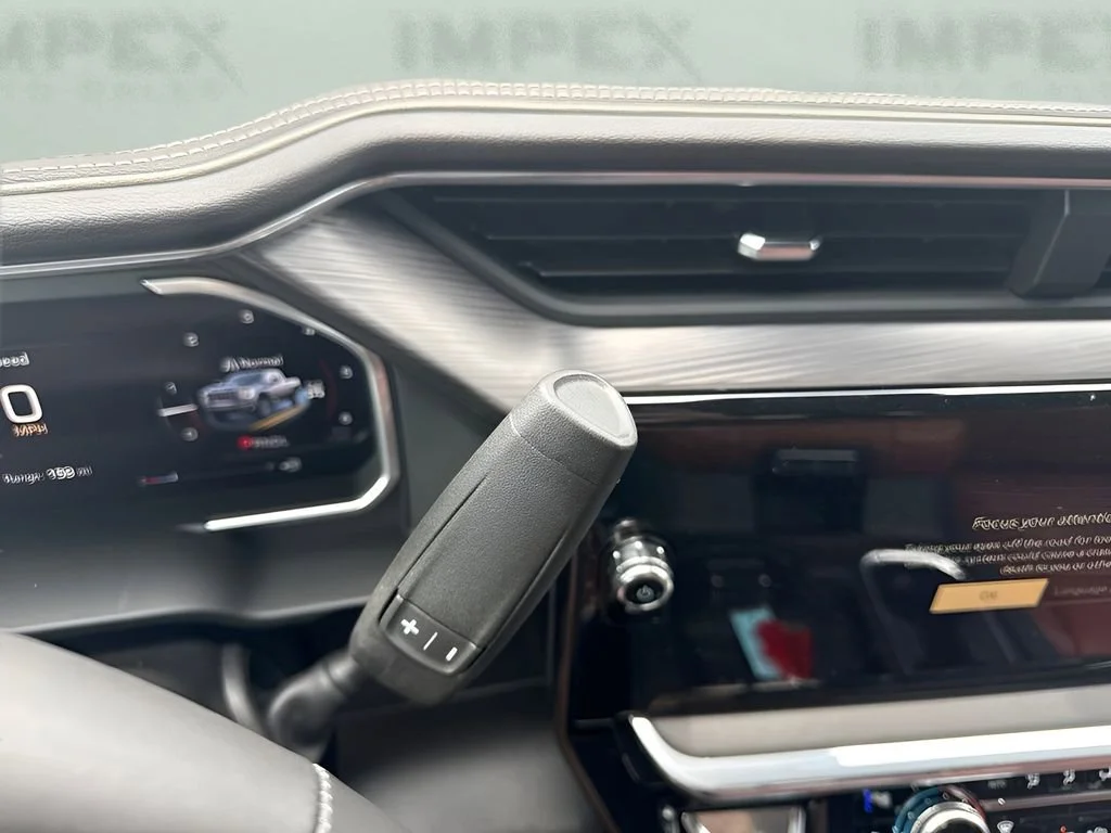 New 2026 Glacier White Tricoat GMC Denali Ultimate image 31
