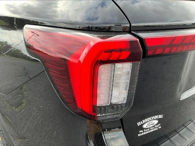 New 2026 Agate Black Metallic Ford Tremor® image 62