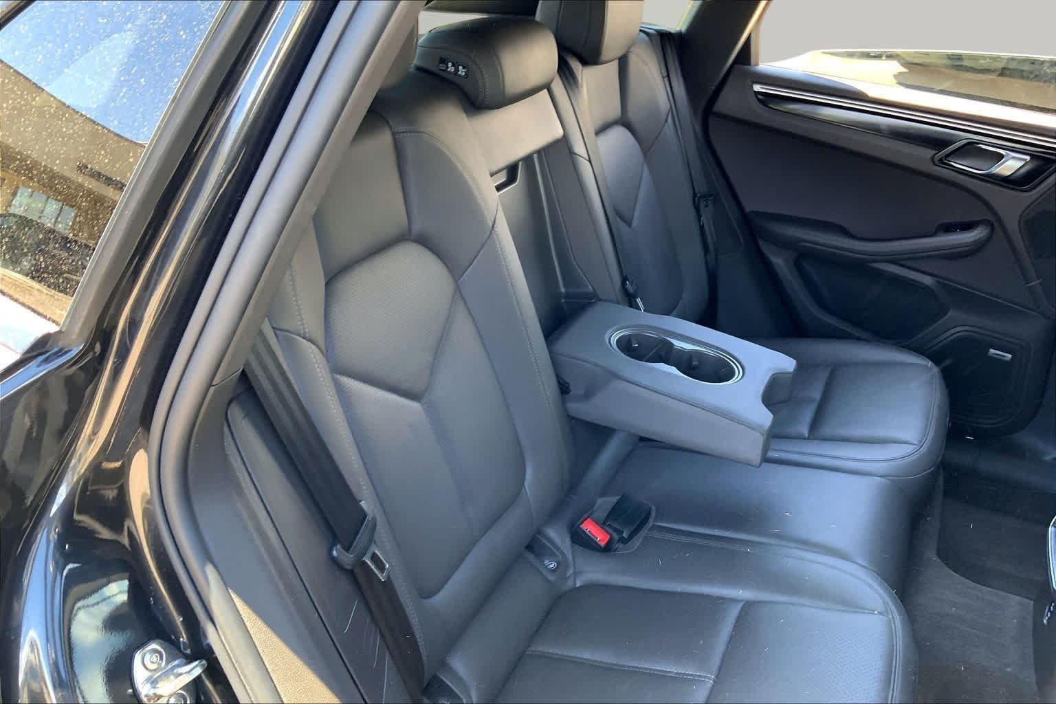 Used 2022 GRAY Porsche  image 15