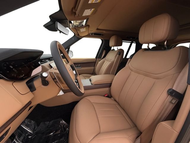 New 2026 Eiger Grey Land Rover SE image 10