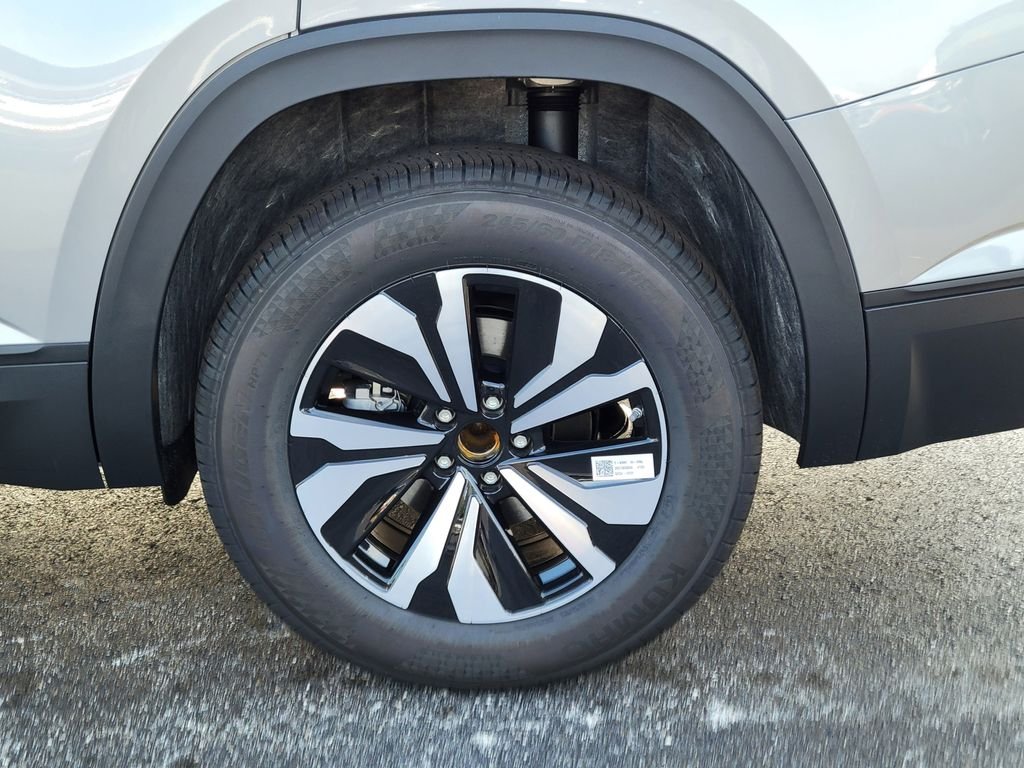 New 2026 Silver Volkswagen 2.0T SE image 5