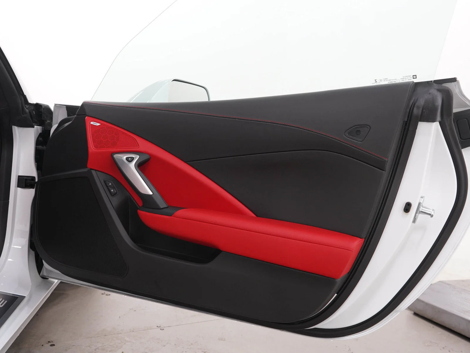 Used 2016 Arctic White Chevrolet Z06 image 11