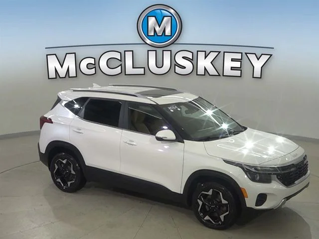 Used 2024 White Kia EX image 26