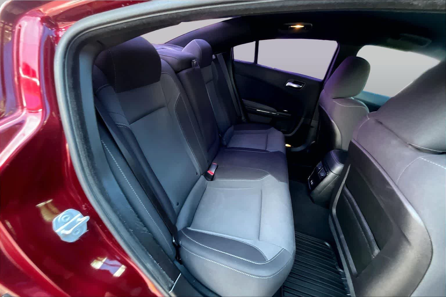Used 2019 Octane Red Pearlcoat Dodge SXT image 20