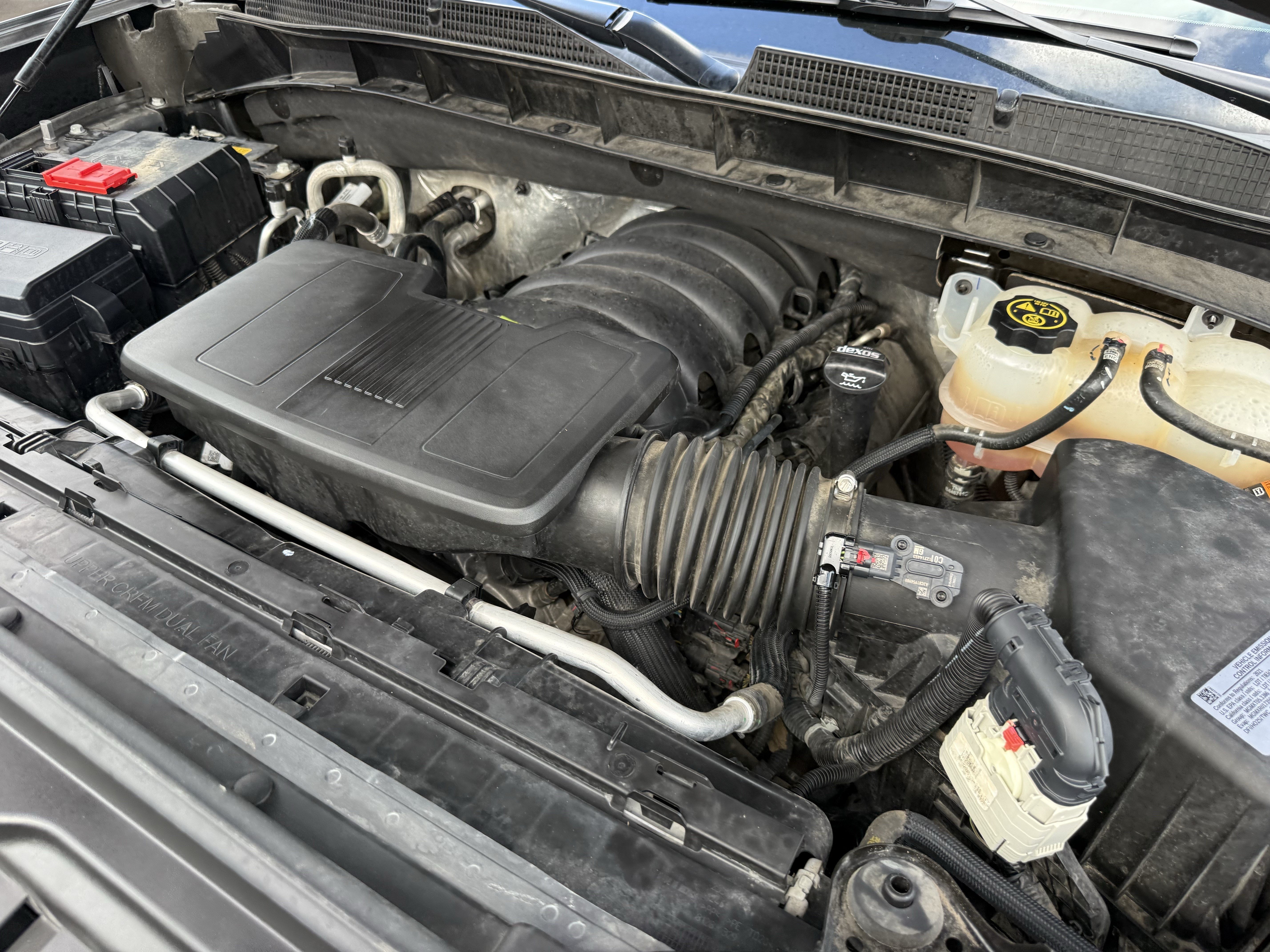 Used 2021 Satin Steel Metallic GMC SLT image 31