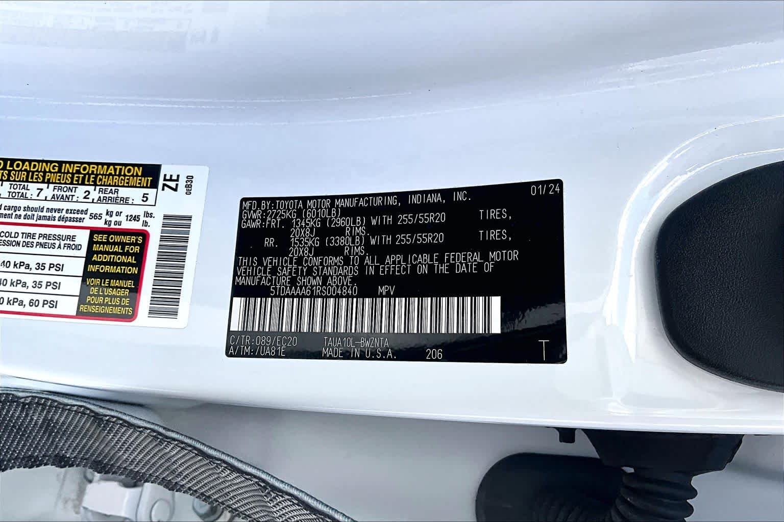 Used 2024 Wind Chill Pearl Lexus  image 33