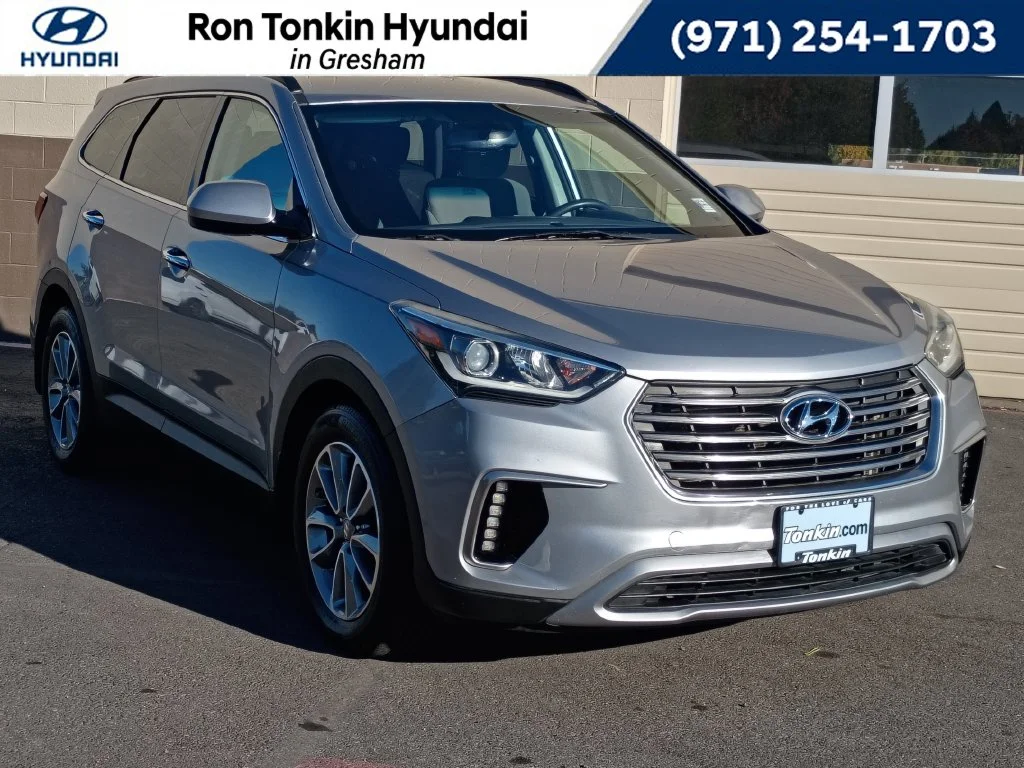 2017 Hyundai Santa Fe SE