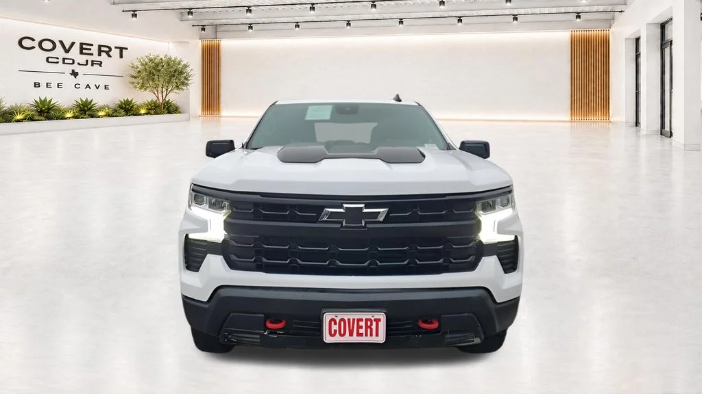Used 2024 White Chevrolet LT Trail Boss image 3