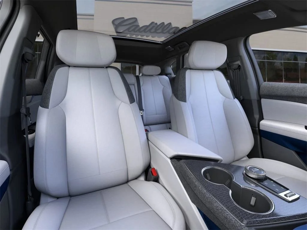 2025 Cadillac OPTIQ Luxury 1 - Photo 16