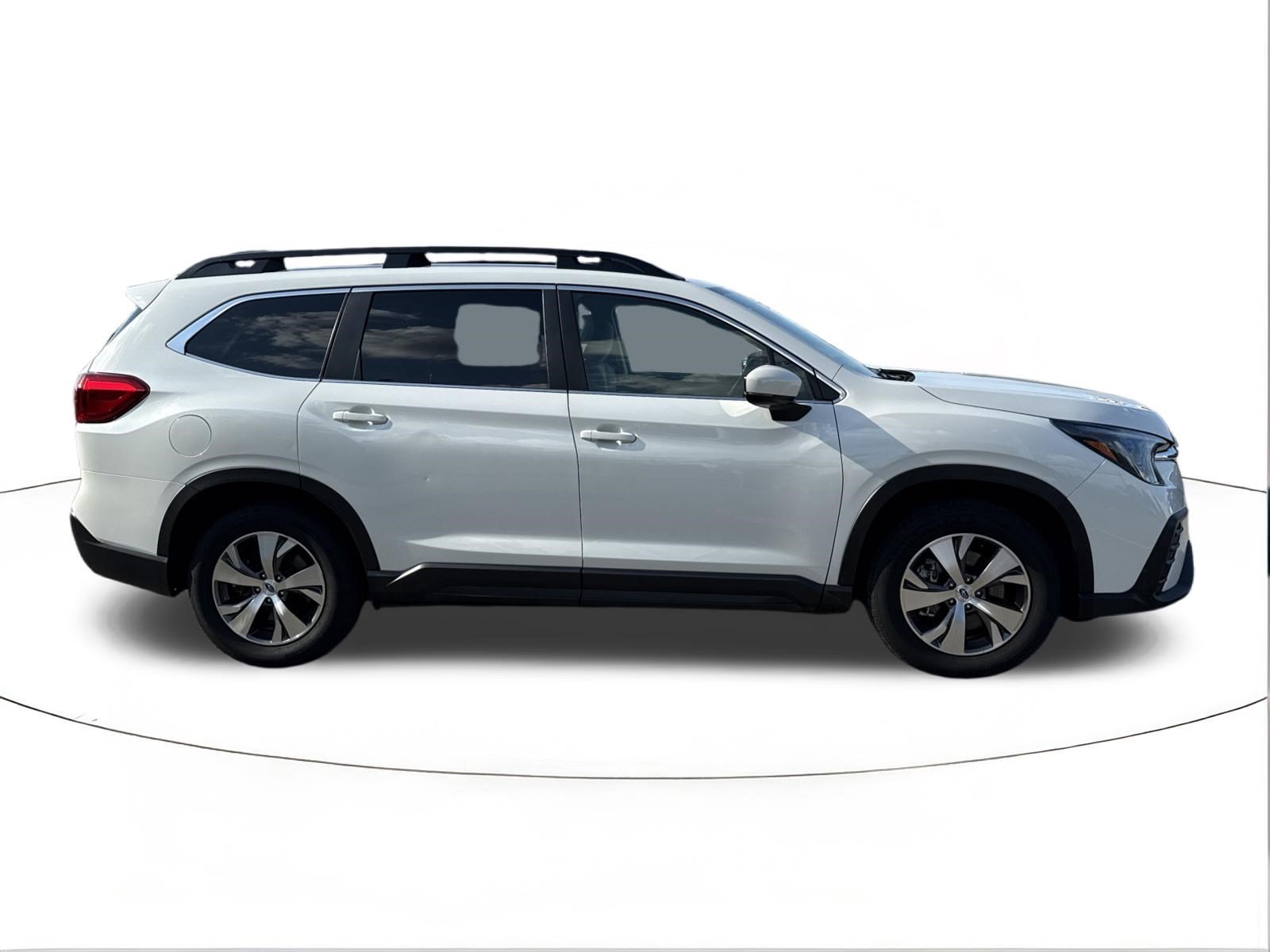 Used 2025 Crystal White Pearl Subaru Premium image 2