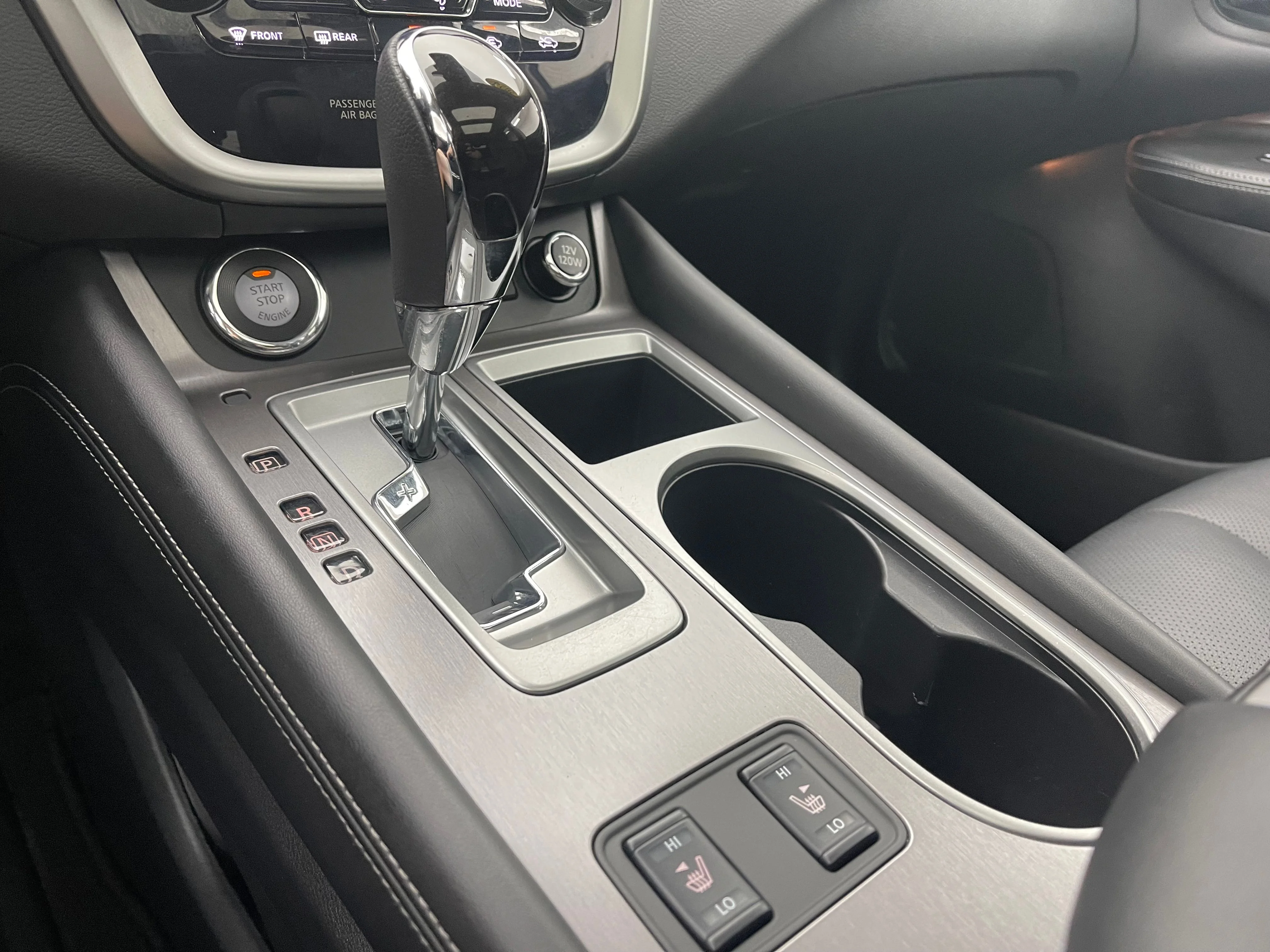 Used 2024 Pearl White Tricoat Nissan SL image 30