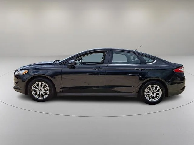 Used 2016 Black Ford S image 6