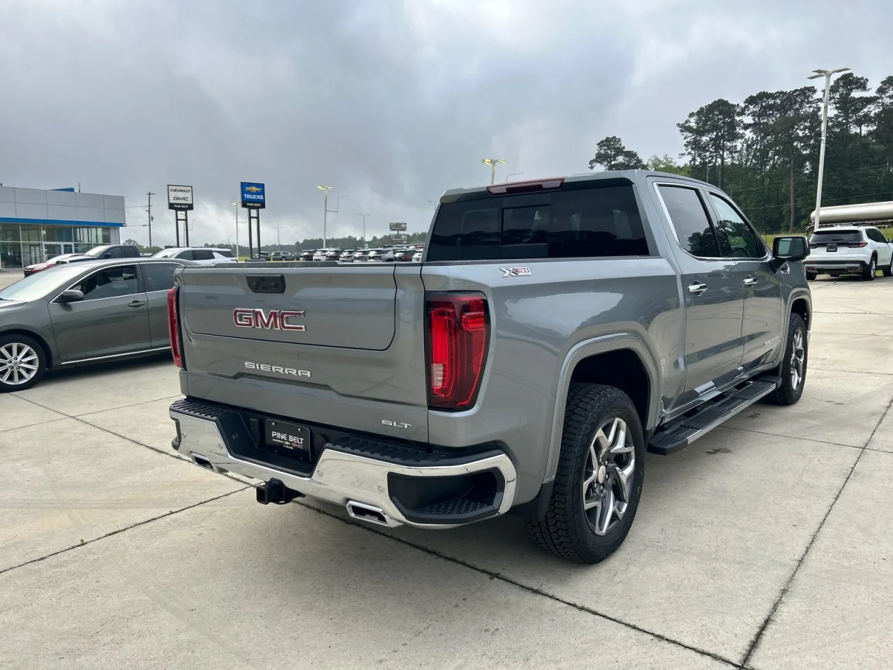 New 2026 Sterling Metallic GMC SLT image 3