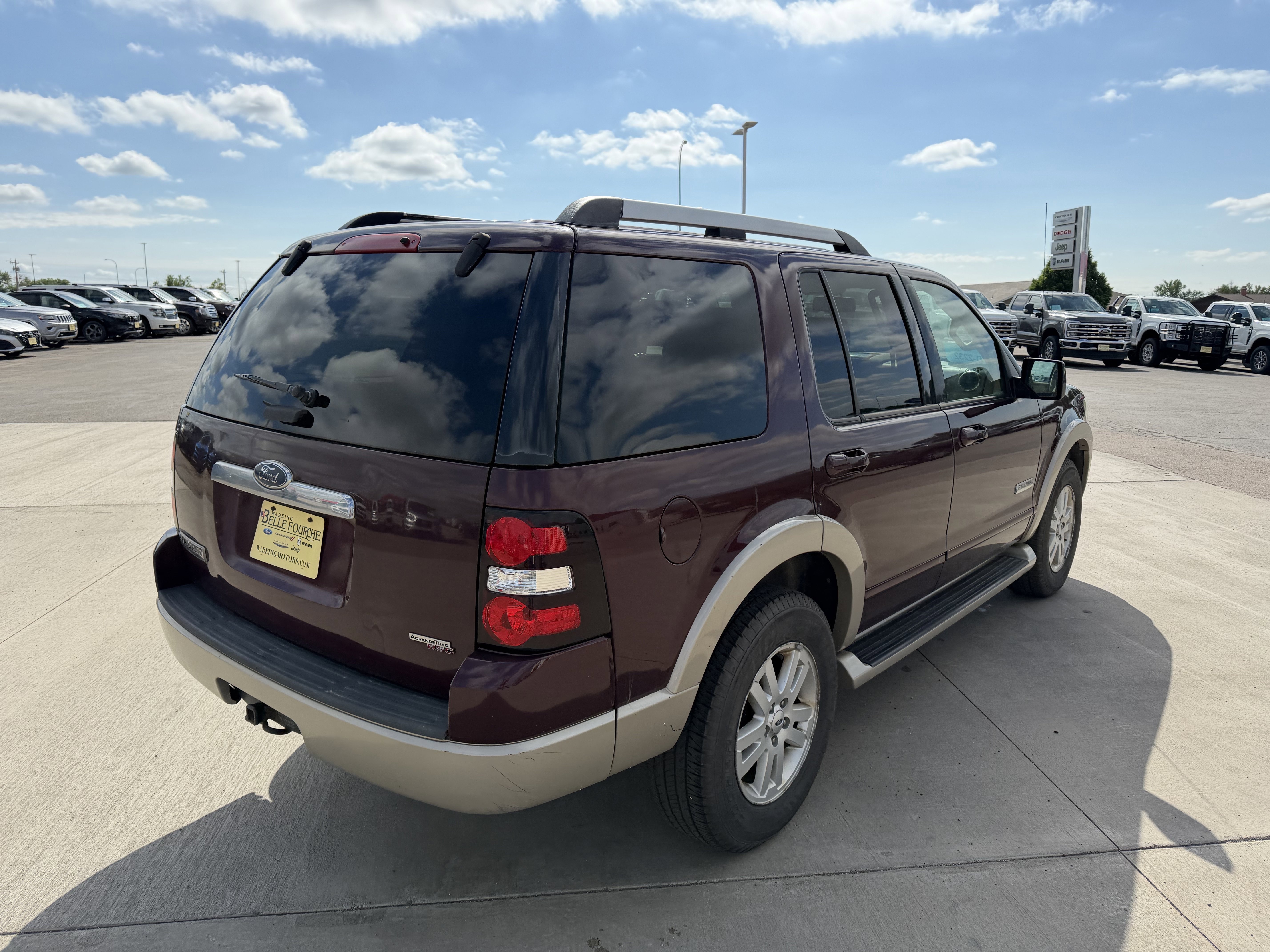 Used 2007 Red Ford Eddie Bauer image 4