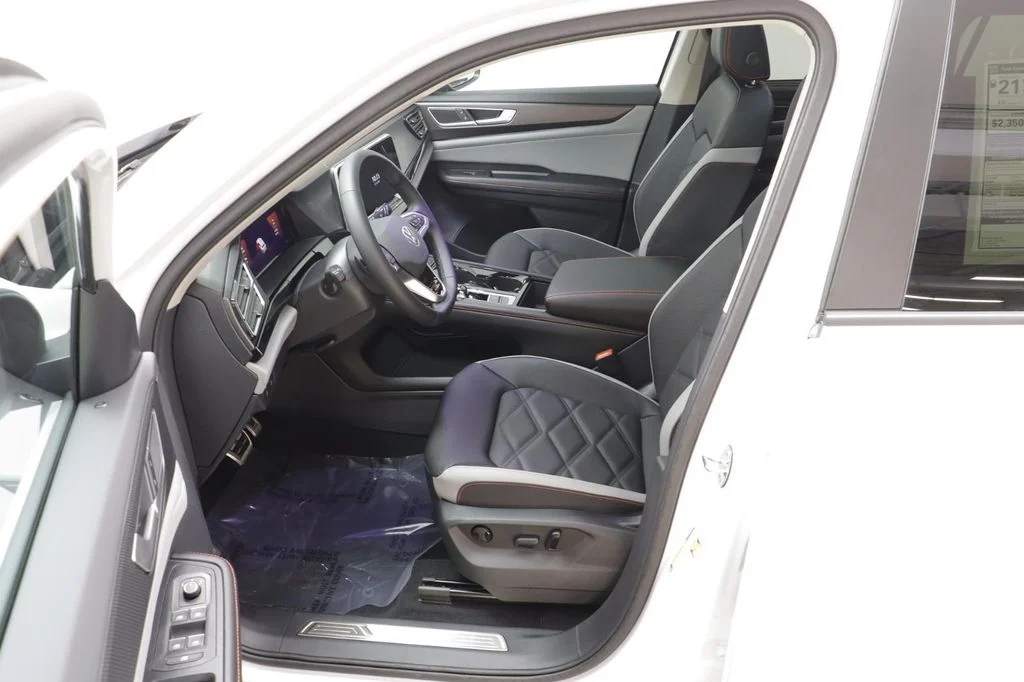 New 2026 Opal White Volkswagen 2.0T Peak Edition image 7