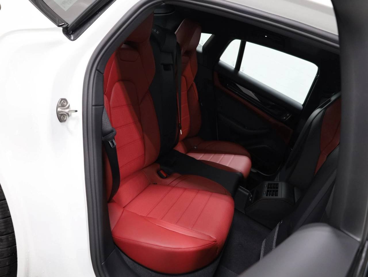 New 2026 White Porsche 4 image 35