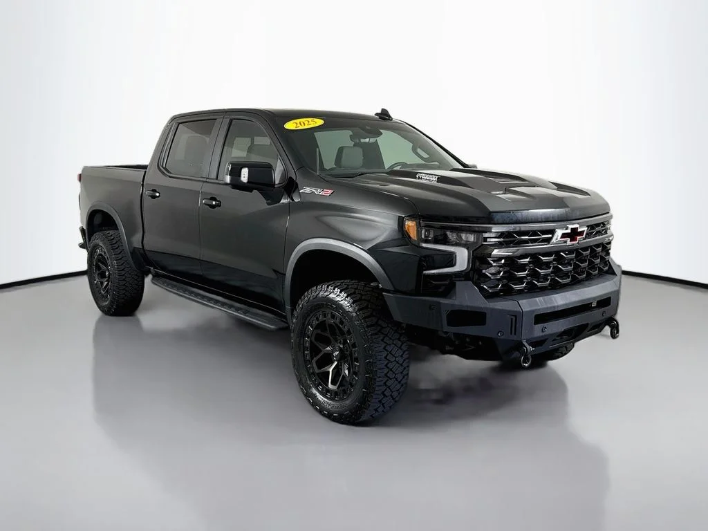 Used 2025 Black Chevrolet ZR2 image 1
