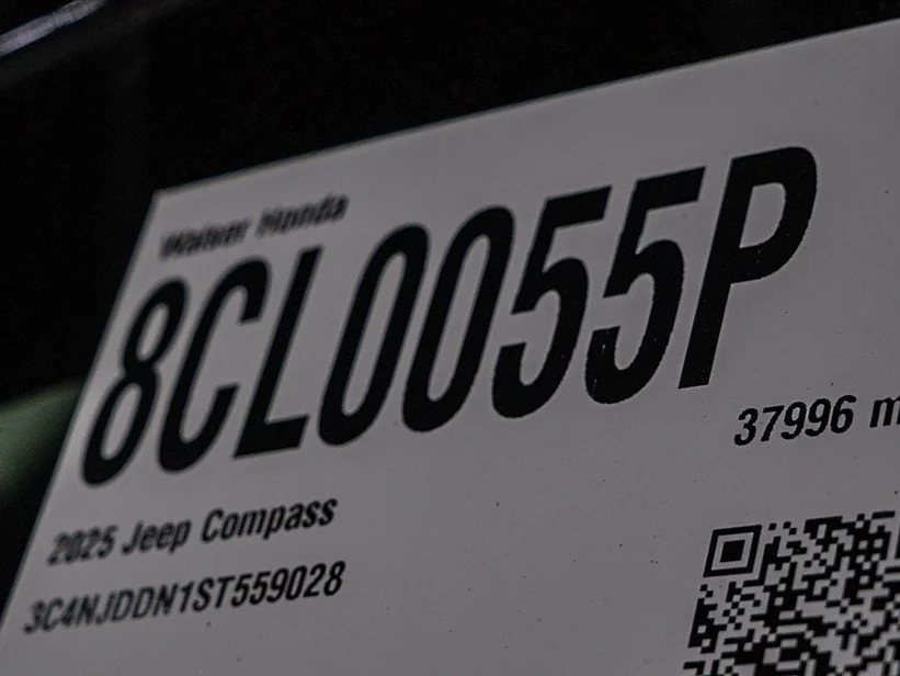 Used 2025 Bright White Clearcoat Jeep Trailhawk image 30