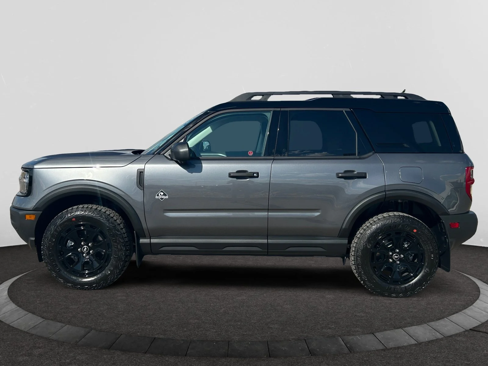New 2026 Carbonized Grey Metallic Ford Outer Banks image 2