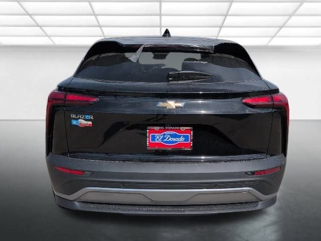 New 2026 Black Chevrolet LT image 31