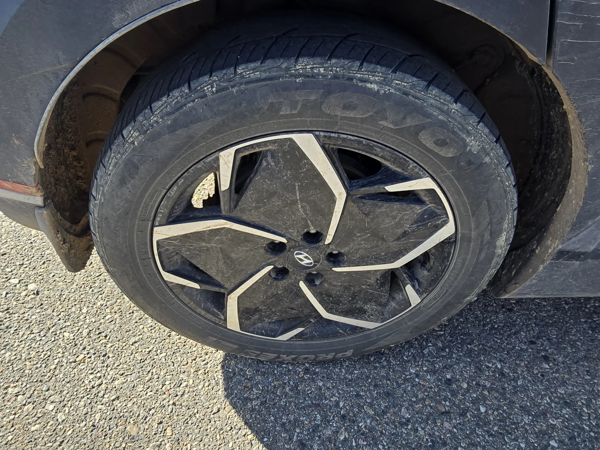 Used 2024 Lucid Blue Hyundai SEL image 19