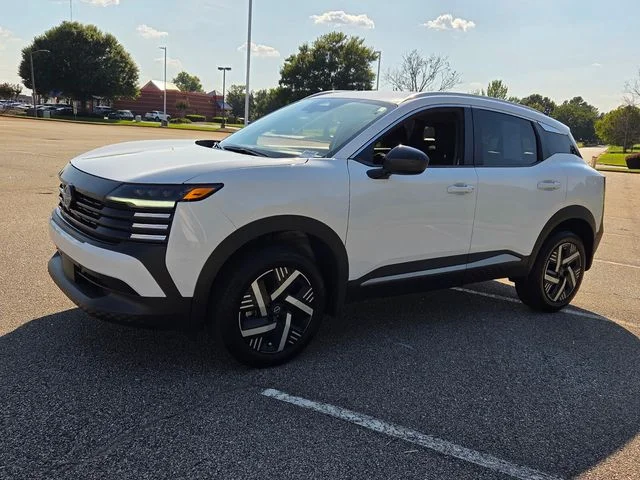 Used 2026 White Nissan SV image 3